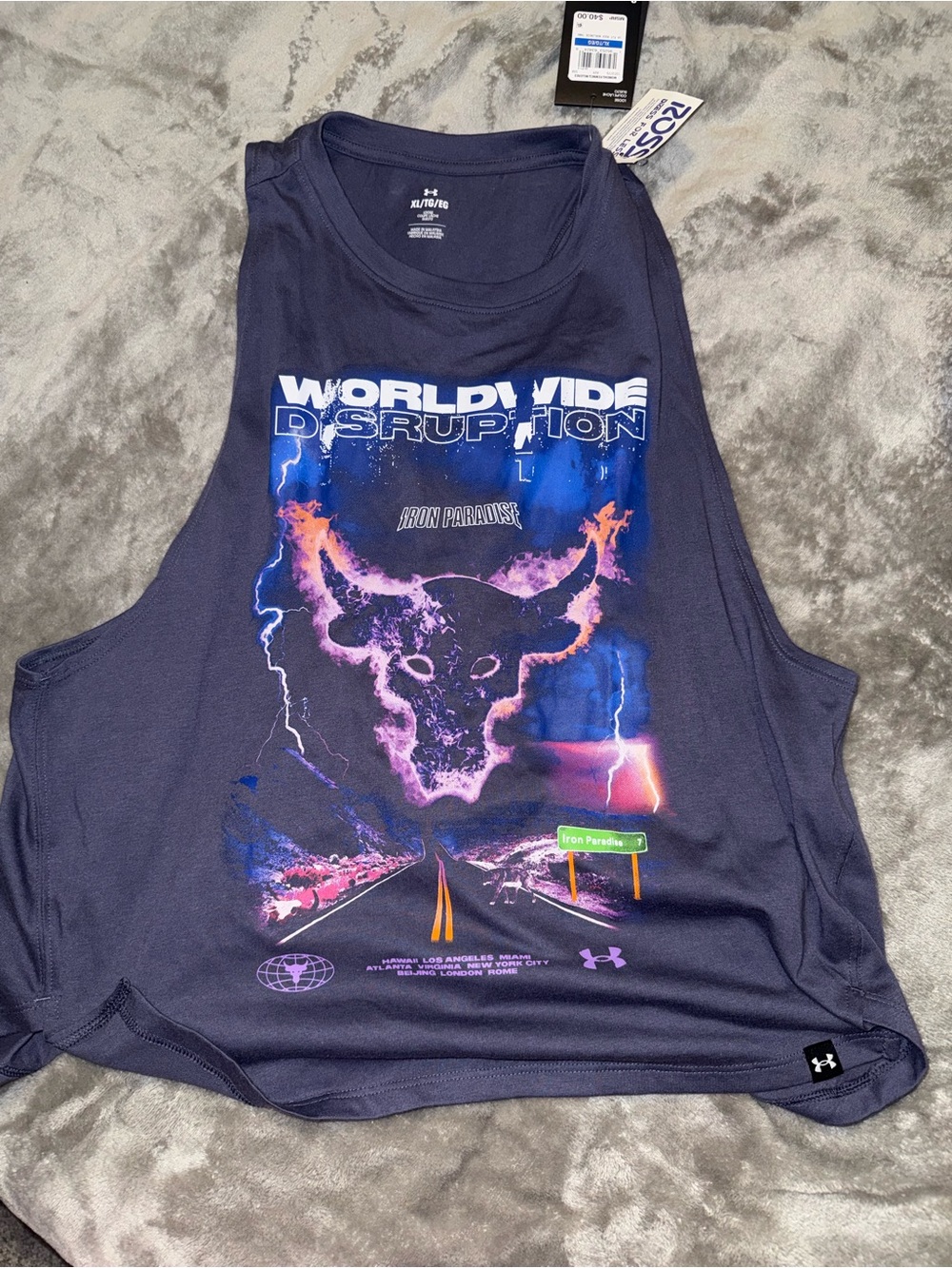 Under Armour women’s' Navy 'Worldwide Disruption' Graphic Tank Top